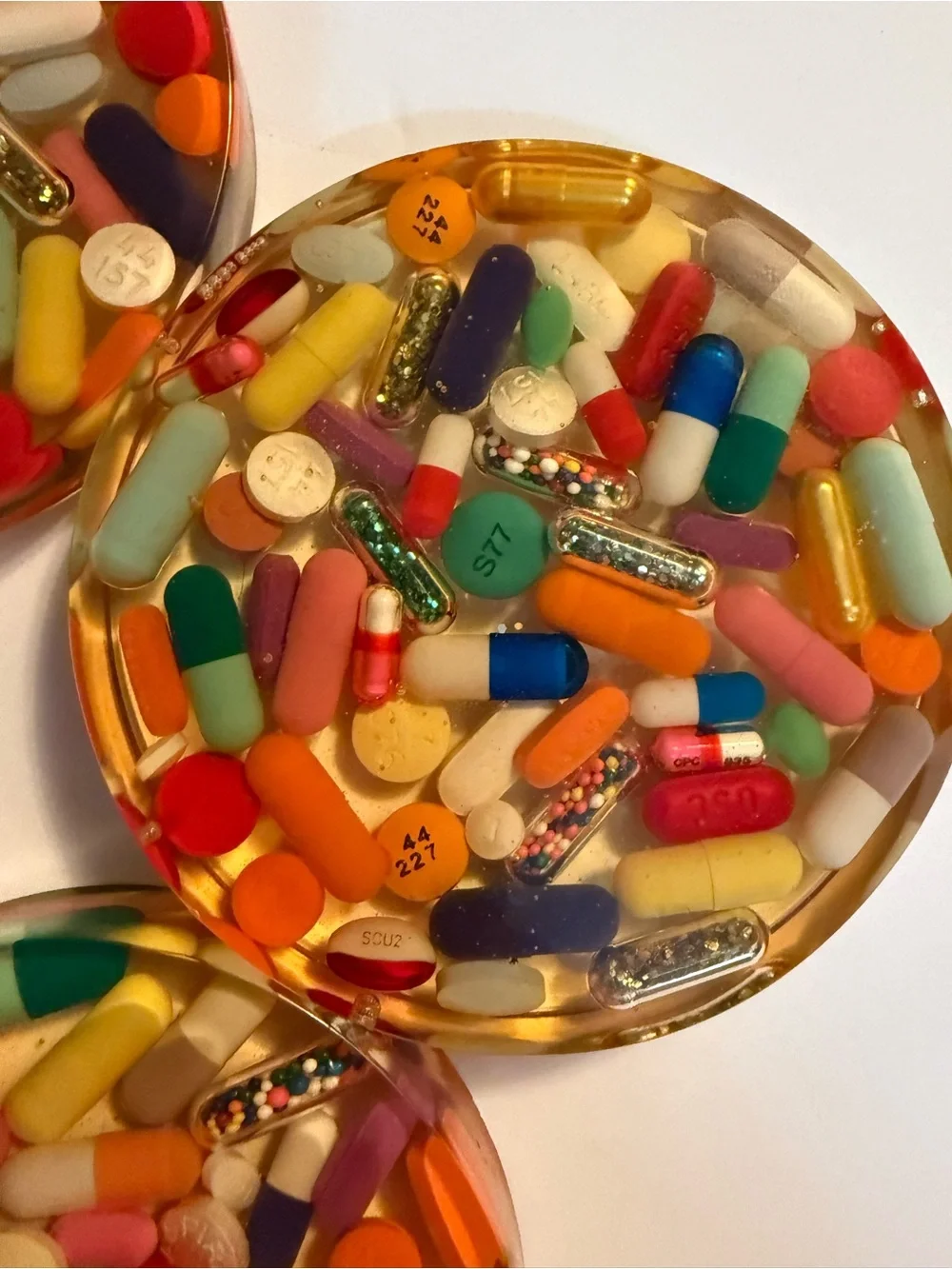 Resin Confetti Pill Coasters - Multicolor Decorative Set of 4